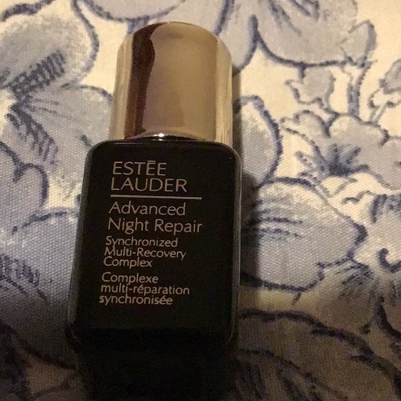 Estée Lauder Advanced Night Repair - Picture 5 of 6
